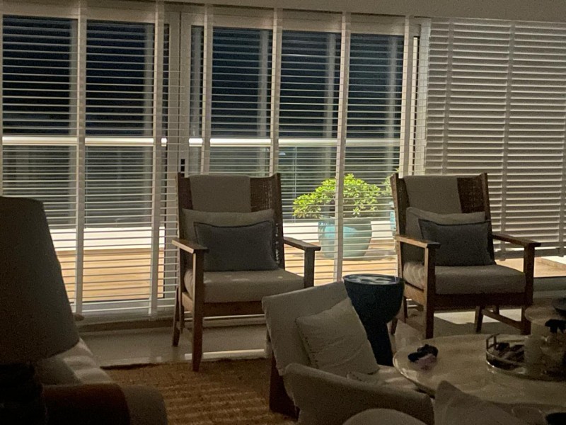 Hermoso penthouse en edificio en primera línea al mar 